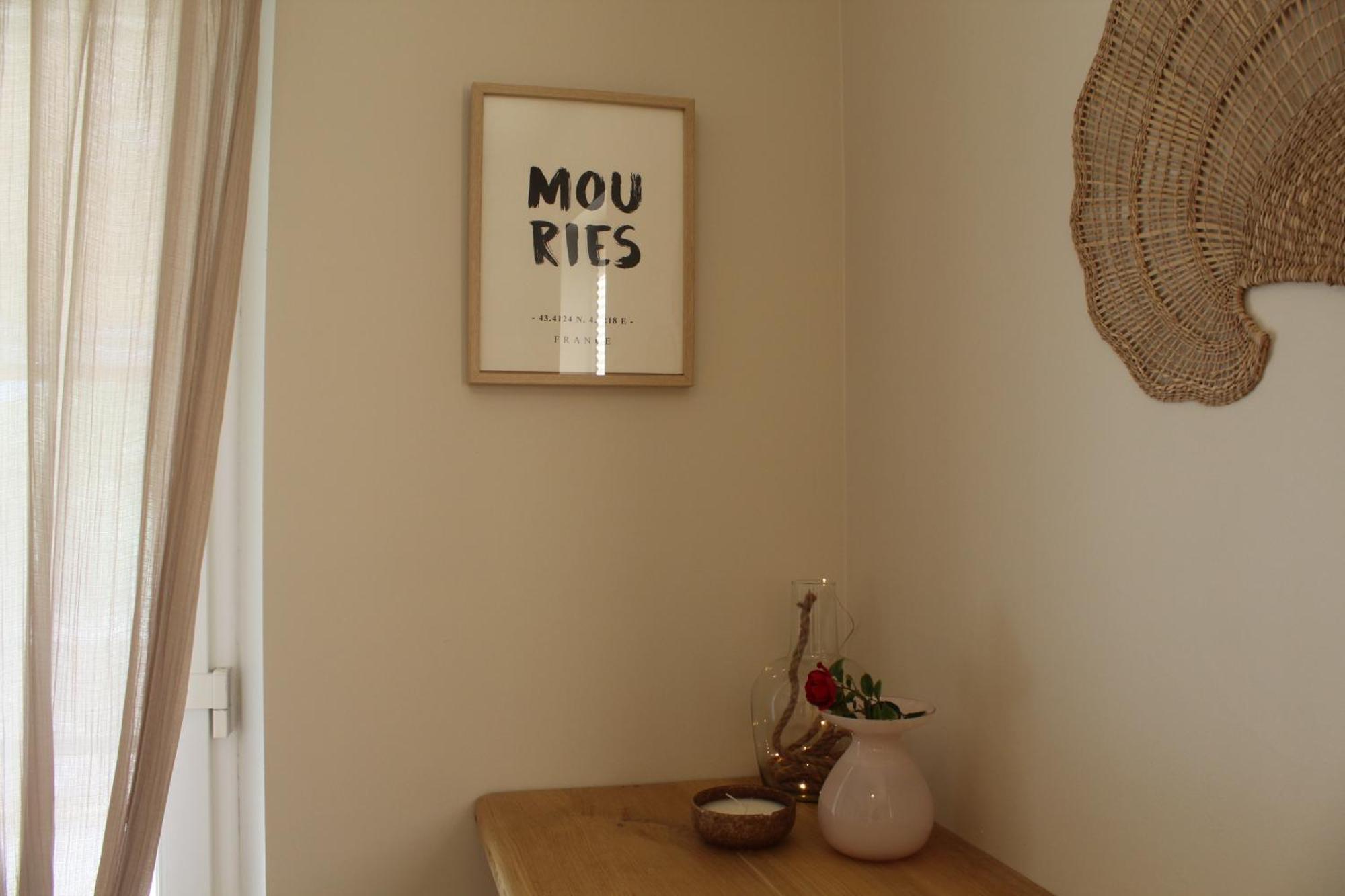 Mas Eva Hotel Mouries Eksteriør billede